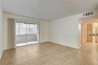 5710 East Tropicana Avenue 1172 Living Room