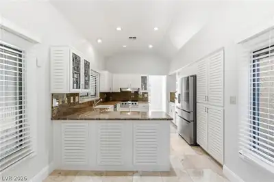 7943 Harbour Towne Avenue, Las Vegas, NV 89113 Kitchen