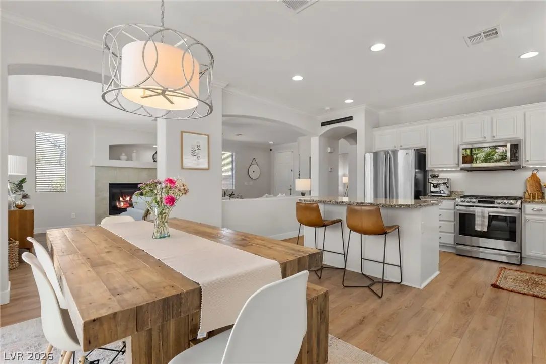 7536 Engleberg Avenue, Las Vegas, NV 89178
