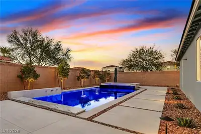 9715 Crisman Ridge Street Pool