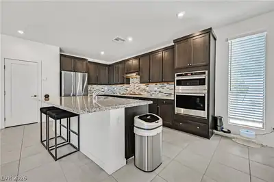 9715 Crisman Ridge Street Kitchen