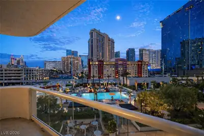 135 East HARMON Avenue 1017 Las Vegas, NV 89109