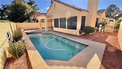 5236 Crooked River Circle, Las Vegas, NV 89149 