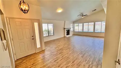 5236 Crooked River Circle, Las Vegas, NV 89149 