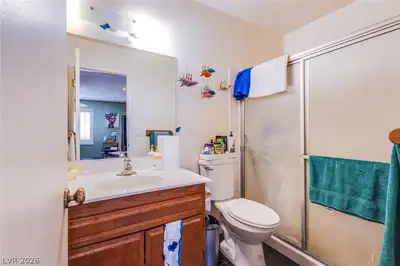 5468 South Maryland Parkway Primary Bathroom