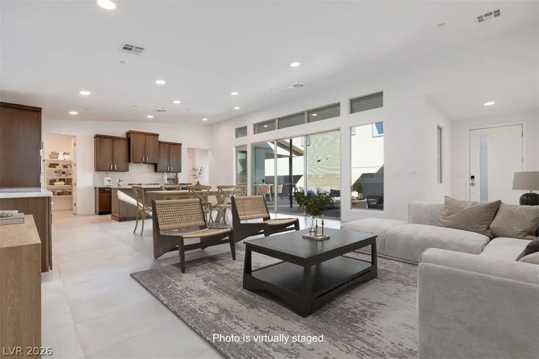 1040 Soaring Sage Avenue, Las Vegas, NV 89138
