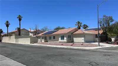 1001 Transom Drive, Las Vegas, NV 89128 Front of Structure