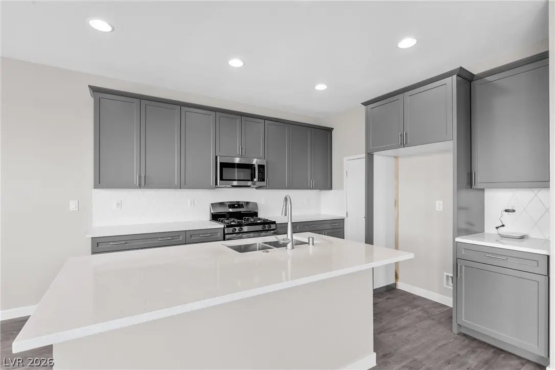10531 Tranquil Cove Court, Las Vegas, NV 89179