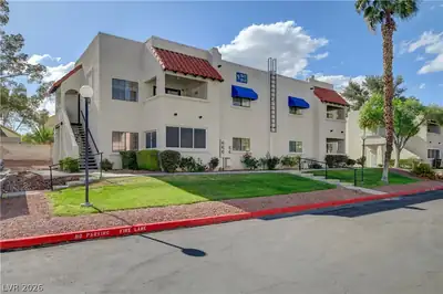 101 Luna Way 136 