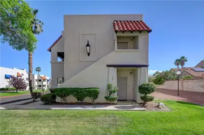 101 Luna Way 136 