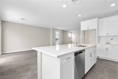 10507 South Lisa Lane Kitchen