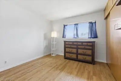 4075 Pepe Circle, Las Vegas, NV 89121 Bedroom