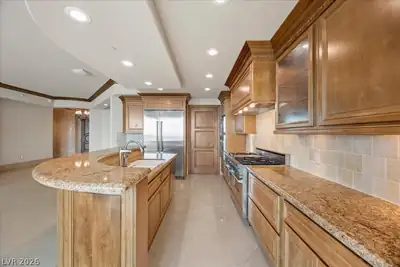 9103 Alta Drive 1207 