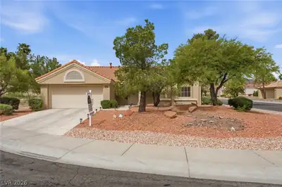 2809 Tumble Creek Court 