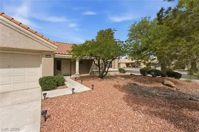 2809 Tumble Creek Court 