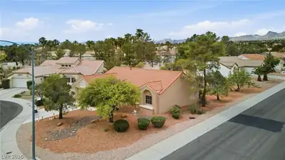 2809 Tumble Creek Court 