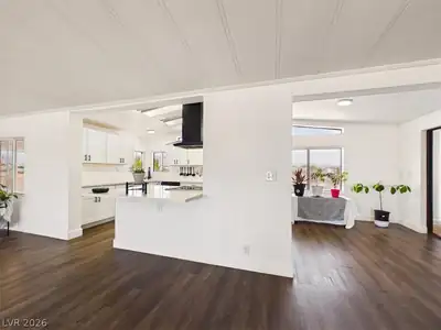5271 Bonnie Street, Pahrump, NV 89048 Kitchen