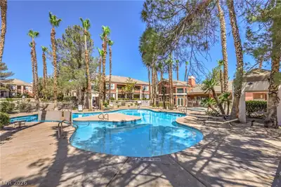 1509 Blackcombe Street 204 Pool