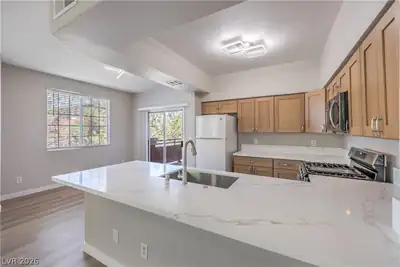 1509 Blackcombe Street 204 Kitchen