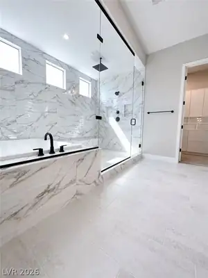 5569 Artex Avenue, Las Vegas, NV 89139 Primary Bathroom