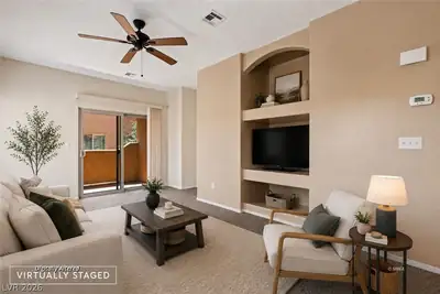 724 Hardy Way E, Mesquite
