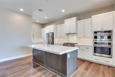 1081 Soaring Sage Avenue, Las Vegas, NV 89138 Kitchen