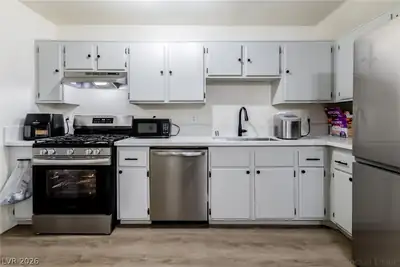 2122 Sleepy Court 2122 Kitchen