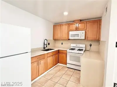 3209 El Morro Avenue, Las Vegas, NV 89101 