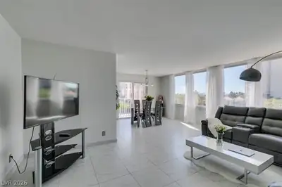205 East Harmon Avenue 511 Living Room