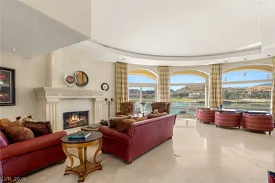 8 Rue Promenade Way, Henderson, NV 89011 Living Room