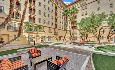 2455 West Serene Avenue 715 Courtyard