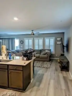 1807 Sylvan Shire Avenue, North Las Vegas, NV 89086 Living Room