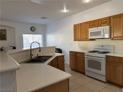 5551 Box Cars Court 103 Kitchen