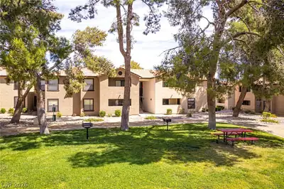 2451 North Rainbow Boulevard 2042, Las Vegas