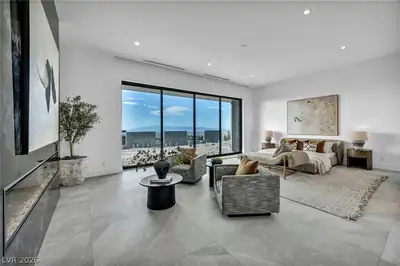 8 Cloudloft Court, Henderson, NV 89012 