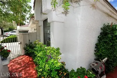 7268 Drifting River Court 