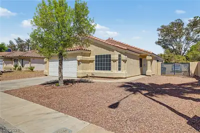 998 Trackers Glen Avenue, Henderson, NV 89015 