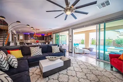 10729 Beecher Park Avenue, Las Vegas
