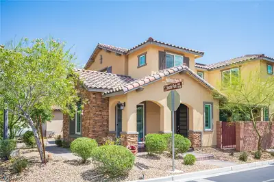 10729 Beecher Park Avenue, Las Vegas, NV 89166 