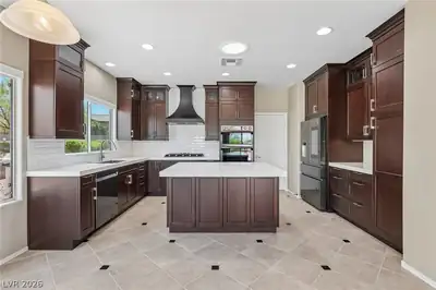 3006 Canal Walk Road Kitchen