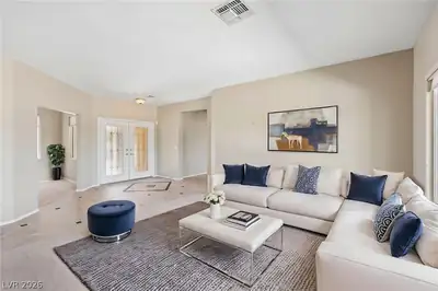 3006 Canal Walk Road Living Room