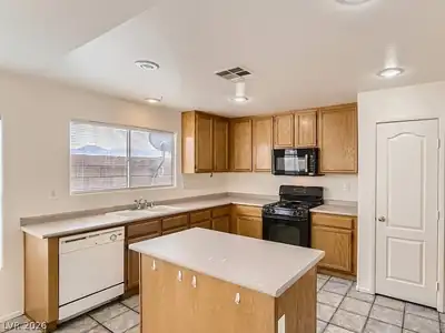 11940 White Lilly Street, Las Vegas, NV 89183 