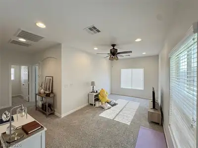 2572 Favorable Pointe Court, Henderson, NV 89052 Living Room