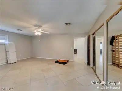892 North Hollywood Boulevard Bedroom