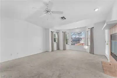 8404 Bay Crest Drive, Las Vegas, NV 89128 Primary Bedroom