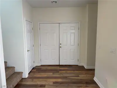 8930 Catfish Stream Avenue, Las Vegas, NV 89178 