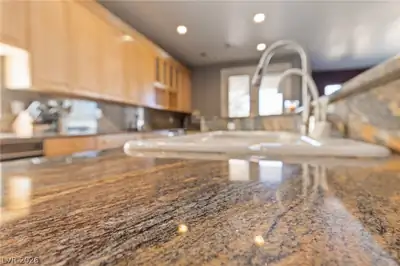 2066 Jupiter Hills Lane, Henderson, NV 89012 Kitchen