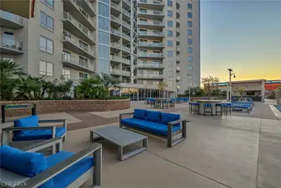 200 West Sahara Avenue 2709 Patio
