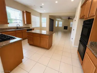 8059 Dolce Flore Avenue, Las Vegas, NV 89178 Kitchen