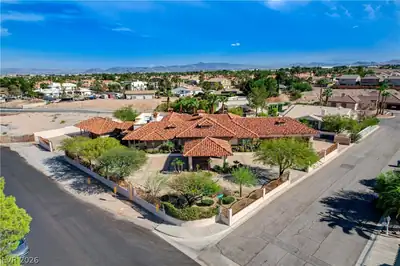 5520 Mount Diablo Drive Las Vegas, NV 89118